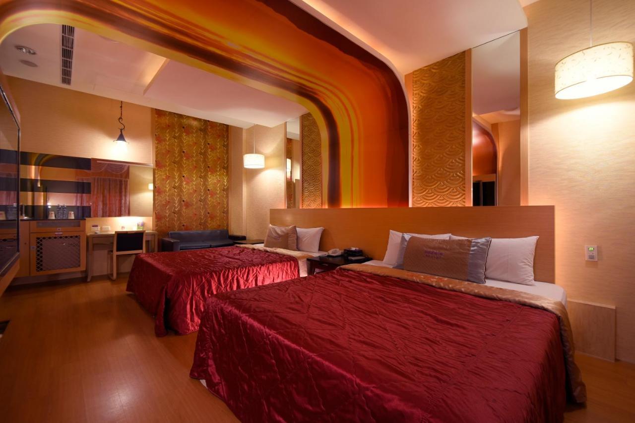 Sun Garden Motel Kaohsiung Zewnętrze zdjęcie